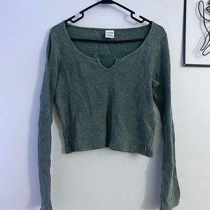 Green Longsleeve Croptop